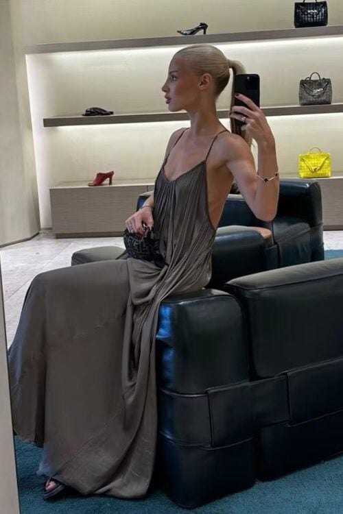Robe longue bohème fluide au dos nus