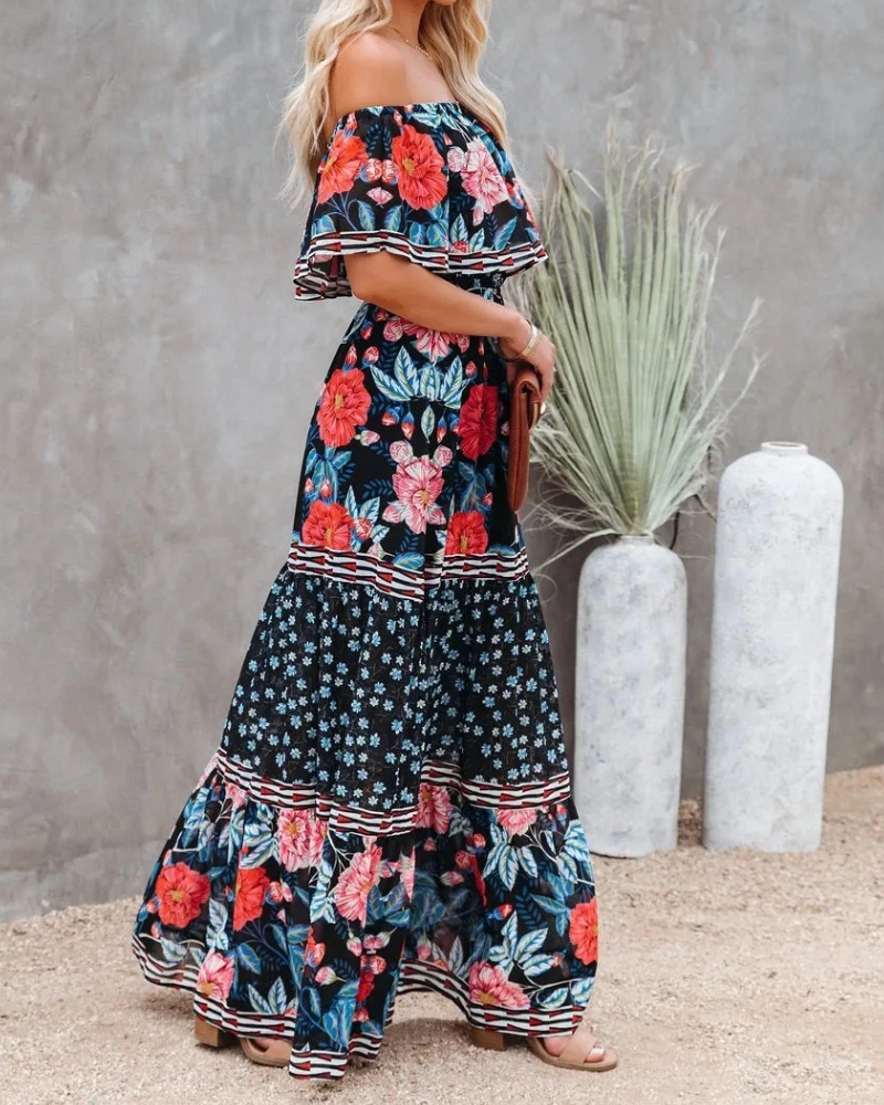 Robe longue col fendu à lacets style régulier