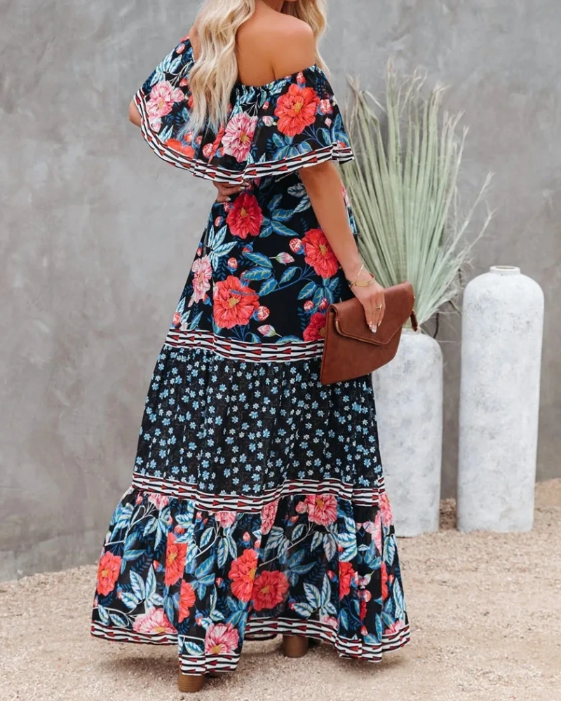 Robe longue col fendu à lacets style régulier