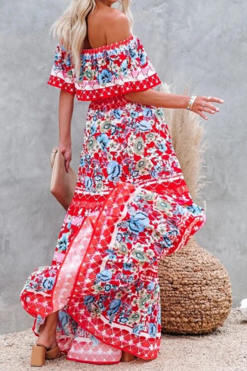 Robe longue col fendu à lacets style régulier