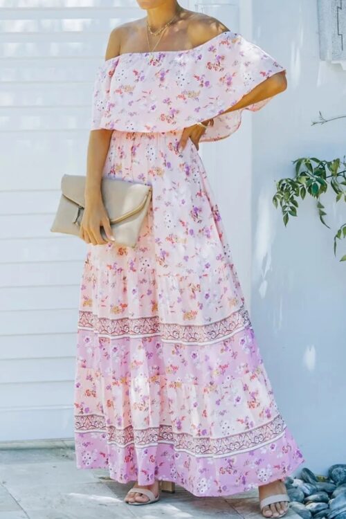 Robe longue col fendu à lacets style régulier
