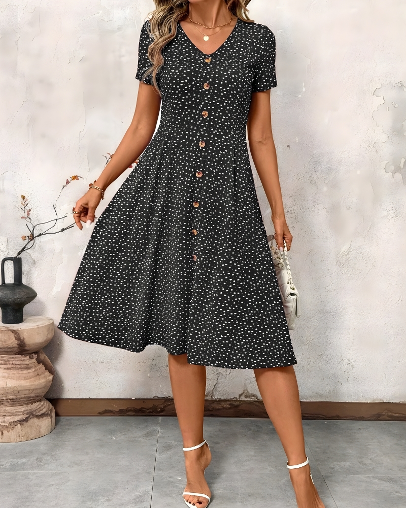Robe midi à pois à manches courtes